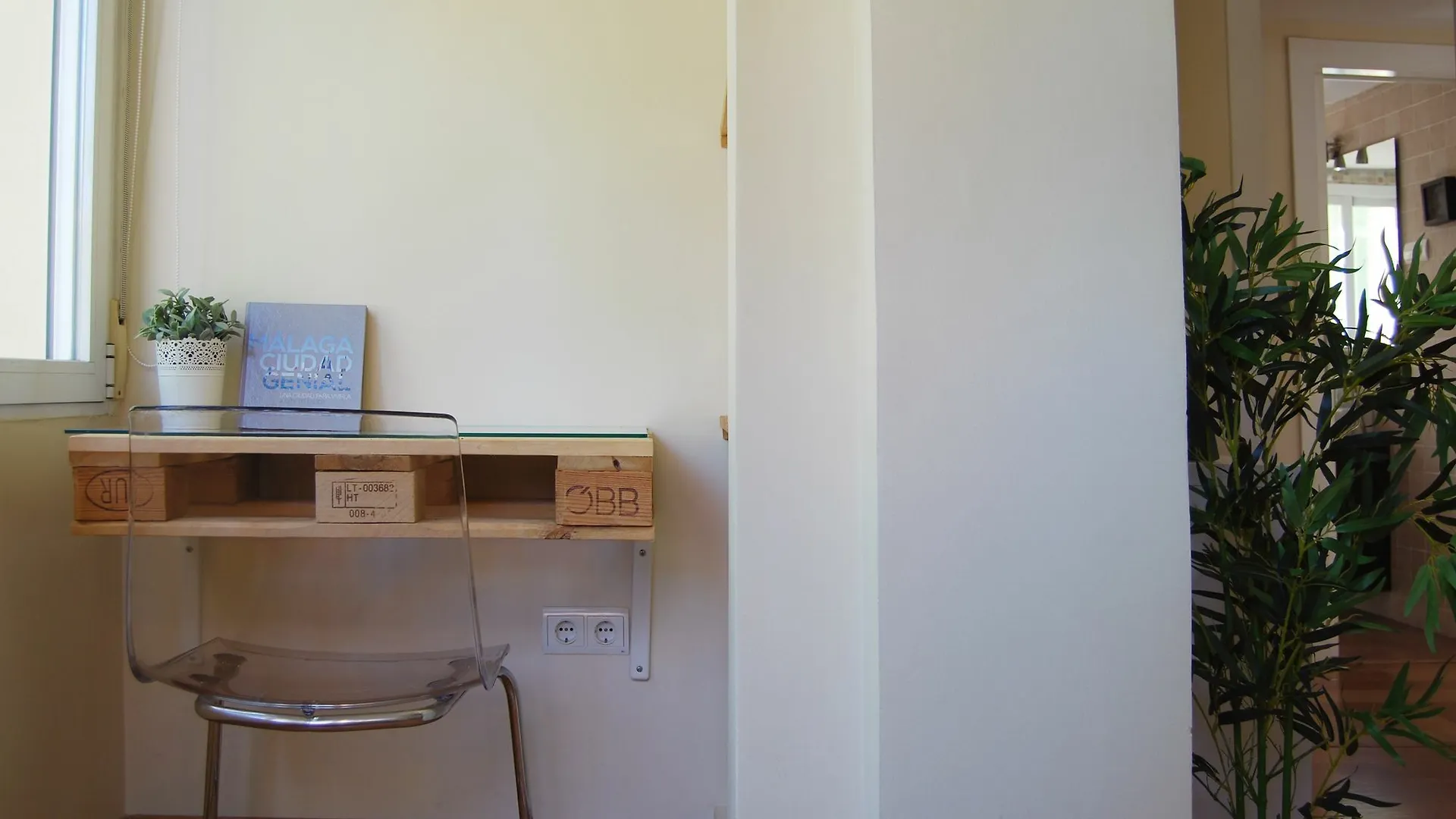 Malagadevacaciones - La Casa De Enka Apartment  Malaga